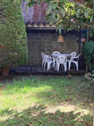 Vacaciones En Maresme Casa Para 7 Personas Sant Iscle De Vallalta Esterno foto